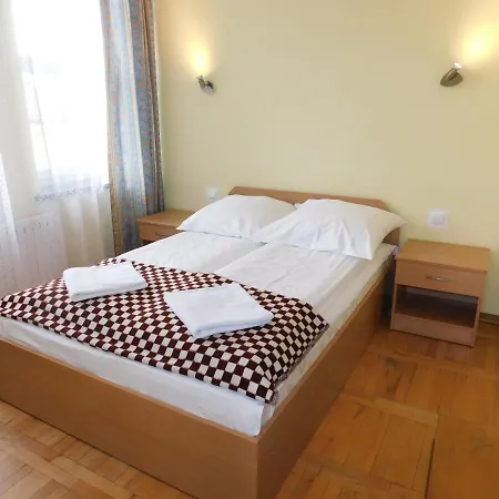Pokoje Goscinne Korona Krakkó